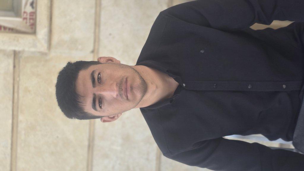 عادل